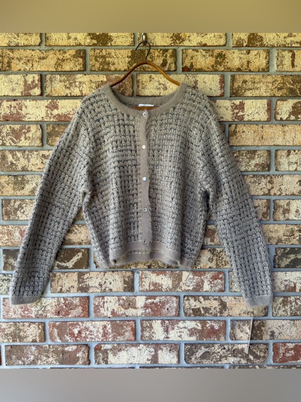 Calvin Klein NWT Eyelash Knit Sweater Women’s Size XL Beautiful Condition!